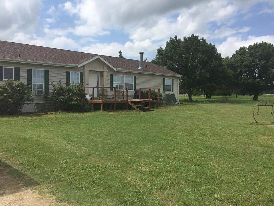 2nd image of 214 Cordell Rd