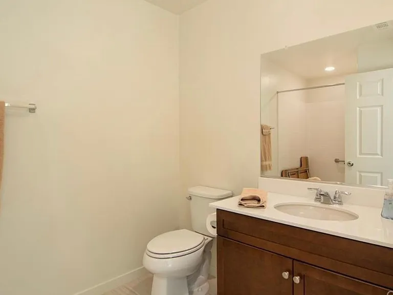 415 E Mission Villas Rd — Photo 21