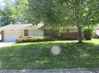 903 Sheridan Rd, Normal, IL 61761