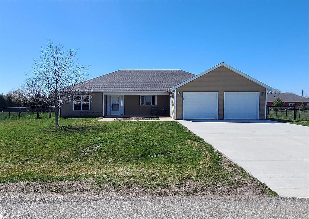 422 S Winter St, Saint Ansgar, IA 50472 MLS 6314347 Zillow