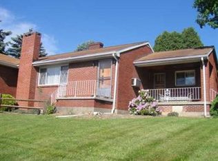 104 Memory Ln, Apollo, PA 15613