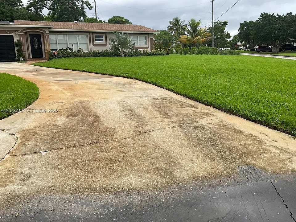 401 NW 5th Ave