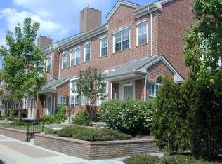1306 S Main St #22, Royal Oak, MI 48067