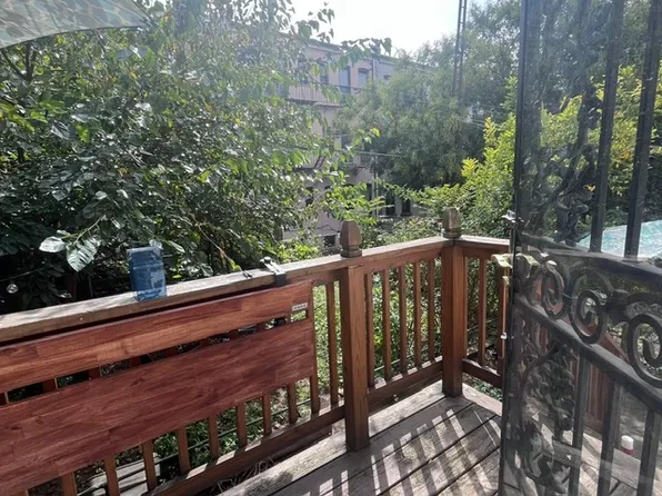 1830 Madison Street image 7 of 7