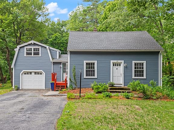 2nd image of 43 Brennan Way