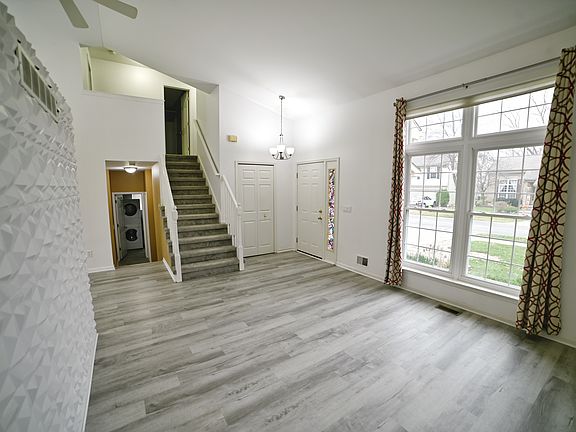 Living Room/Front Entrance