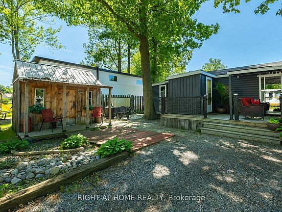 3rd image of 2891 Old Lakeshore Rd
