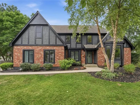 3353 W 129th Ter, Leawood, KS 66209