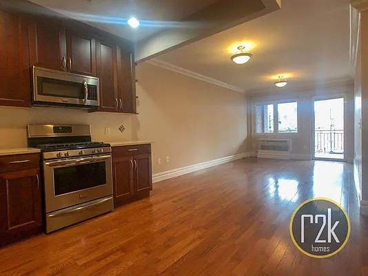 Rented by Realty 2000 Corp | media 26