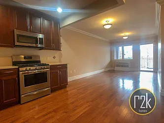 Rented by Realty 2000 Corp