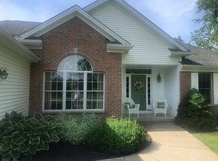 6735 Powers Rd, Orchard Park, NY 14127