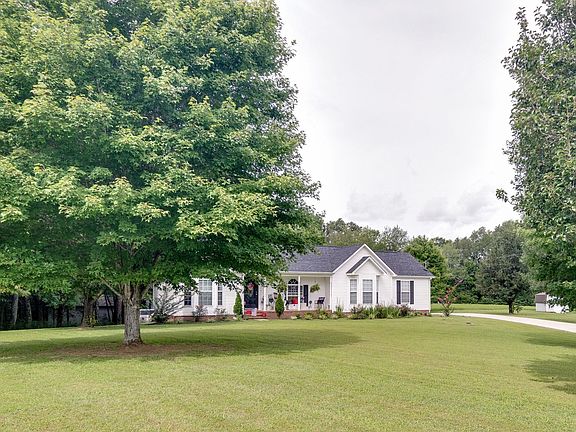 3rd image of 181 McKenzie Ln