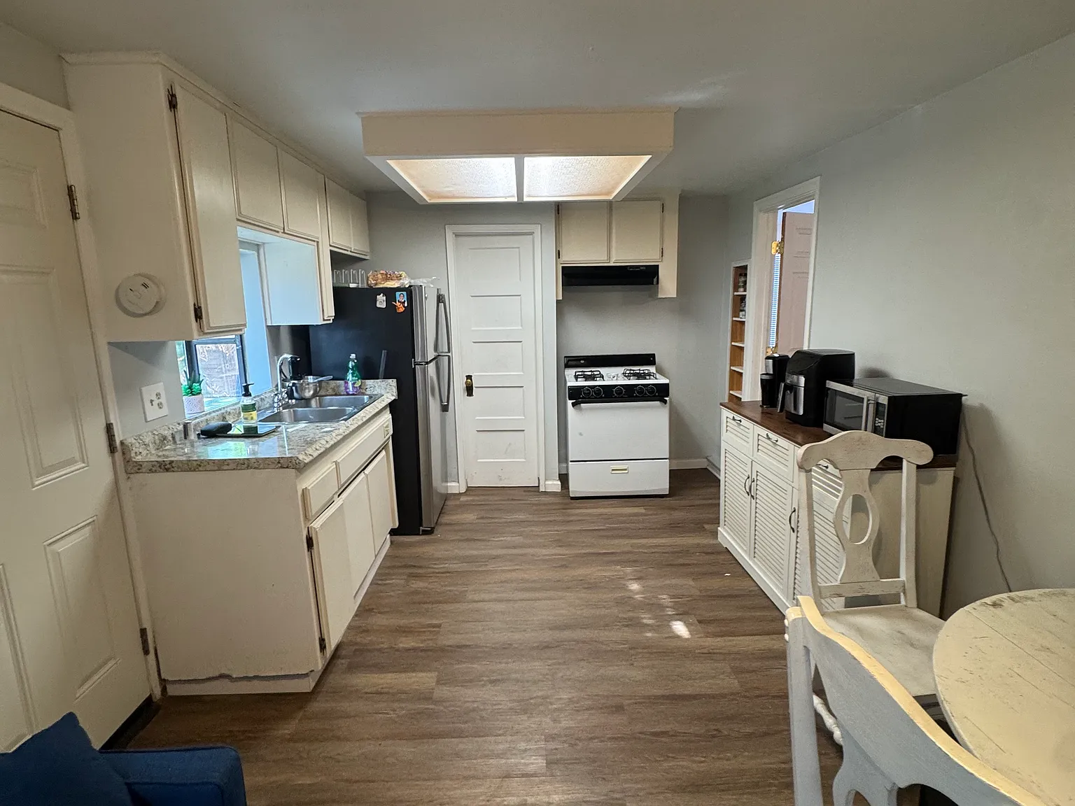 1 bed, 800 sqft, $1,125 — Photo 3