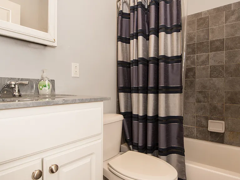3026 W Girard Ave #2 — Photo 9