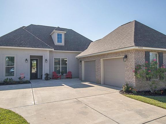 2nd image of 10063 Ponderosa Pl