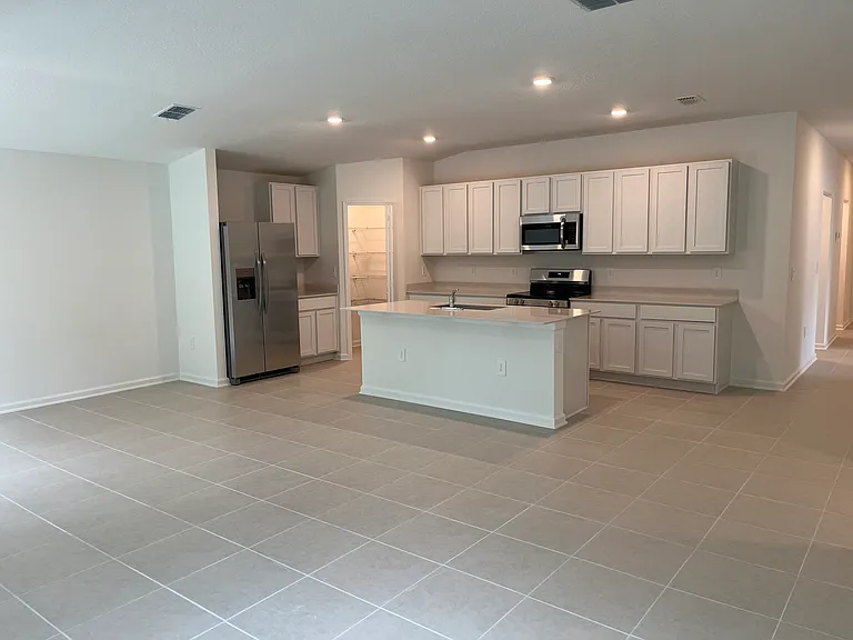 1371 Blue Ash Ln — Photo 24