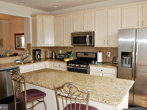 5th image of 43183 Loudoun Reserve Dr