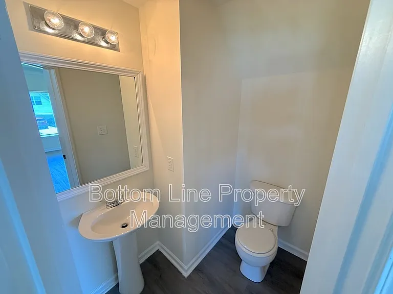 6926 Brandon Chase Ln — Photo 4