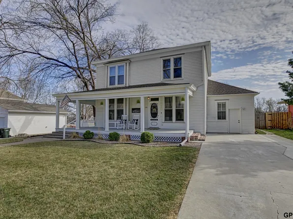 539 W 9th St N, Wahoo, NE 68066
