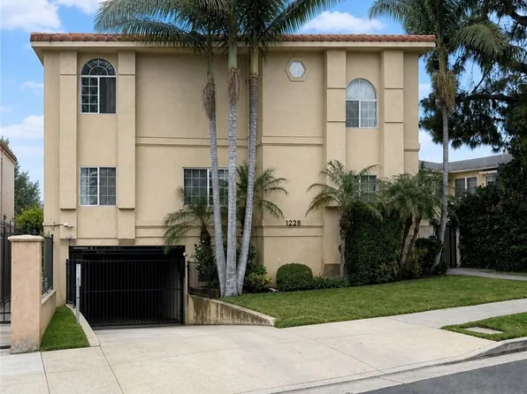 5228 Vantage Ave APT 6, Valley Village, CA 91607
