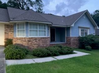 5617 Ahekolo Cir, Diamondhead, MS 39525