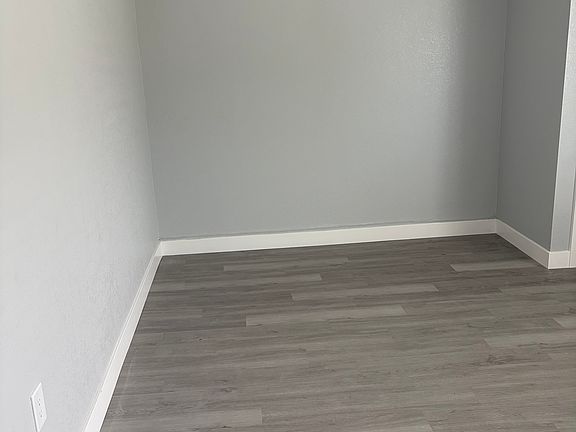 5th image of 15014 Ragus St