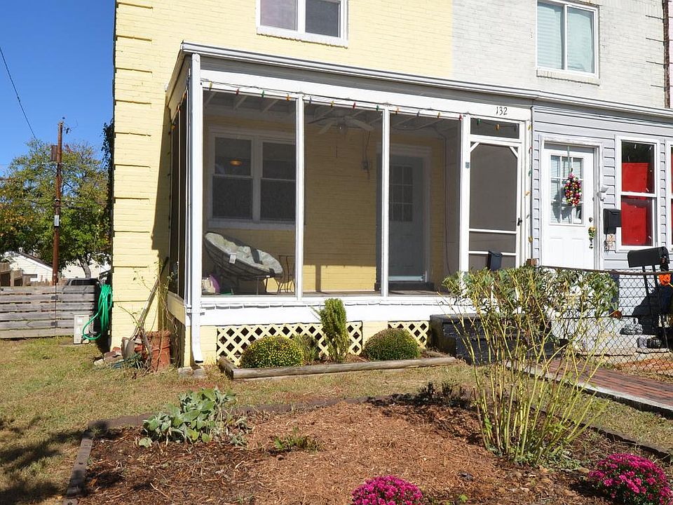 1st image of 132 Lynhaven Dr