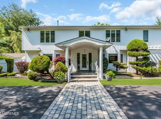5 Brook Drive, Ocean Twp, NJ 07712