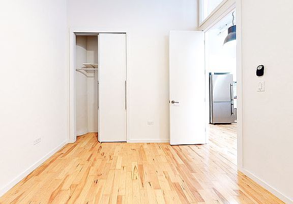 5th image of 59 Bogart St #206