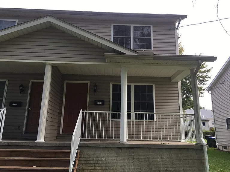 1767 Newberry St — Photo 1