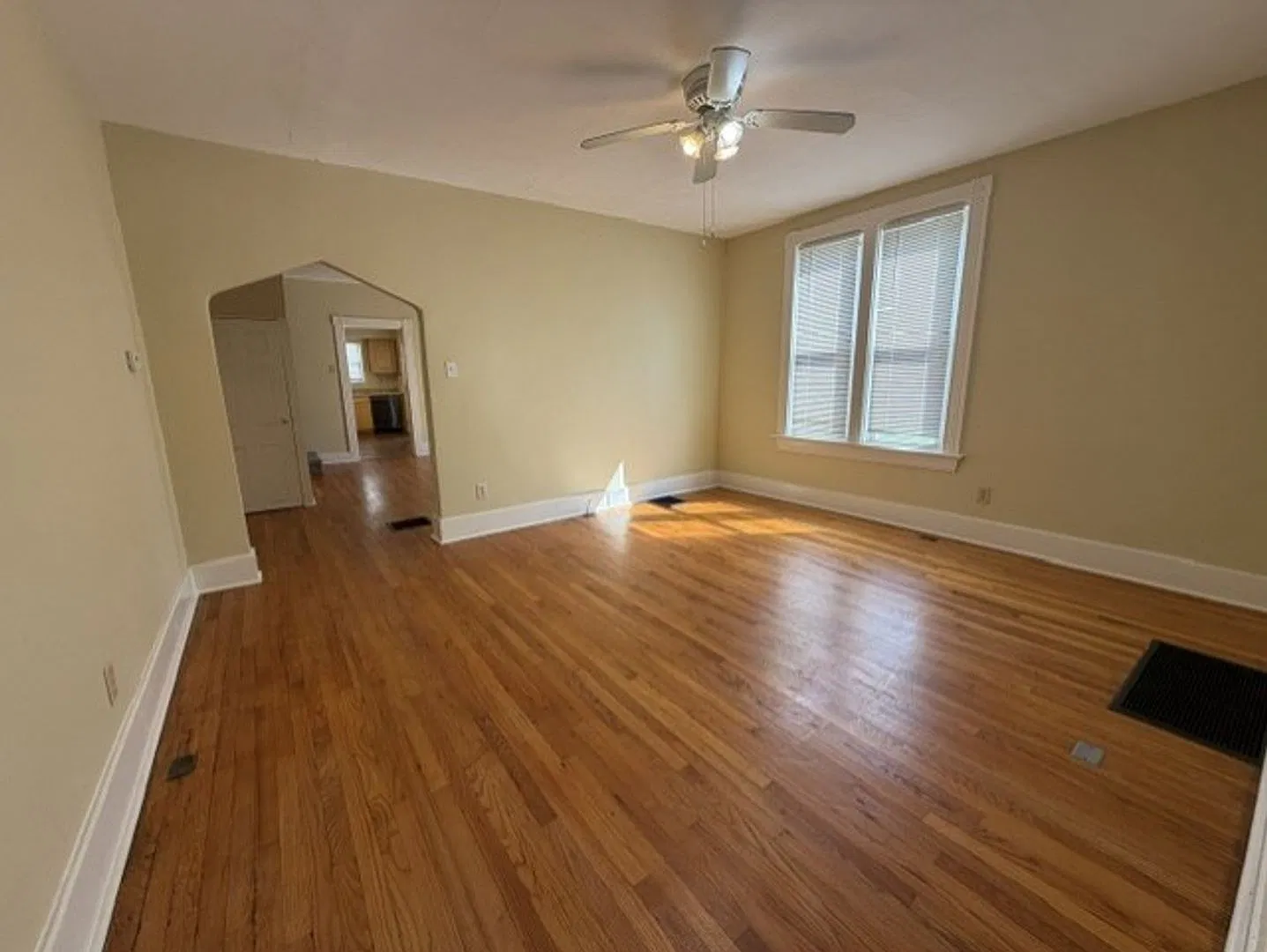 Beautiful Home for Rent — Photo 4