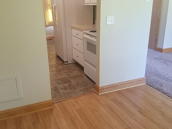4th image of 5442 W Hughes St