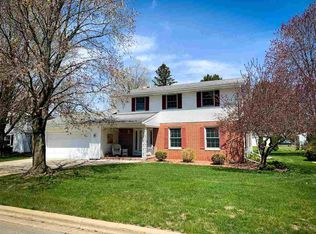 635 River Hts, Shawano, WI 54166