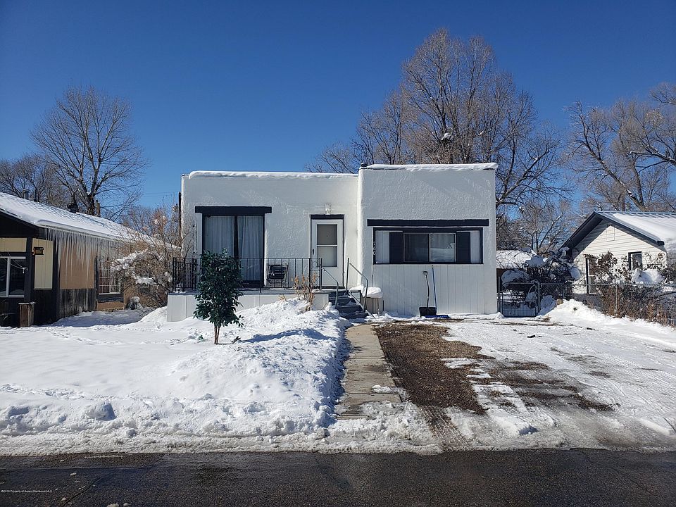 2nd image of 760 Rose St
