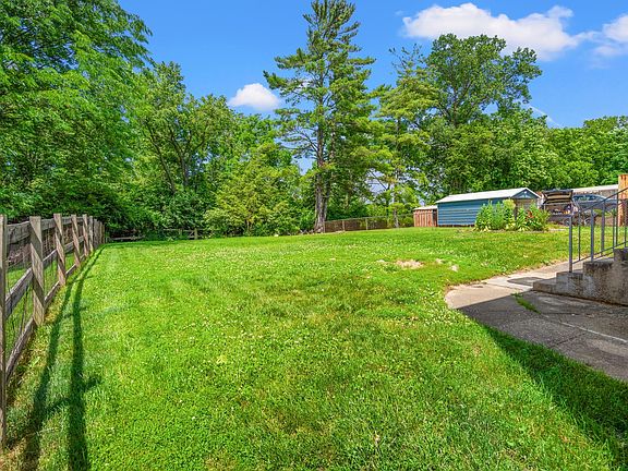 3rd image of 3 S Sherry Ln