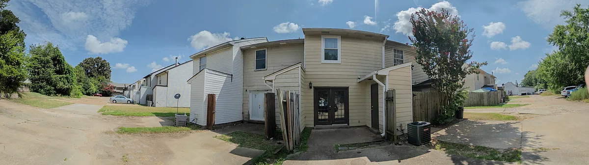 Building Photo - 707 Walker Rd