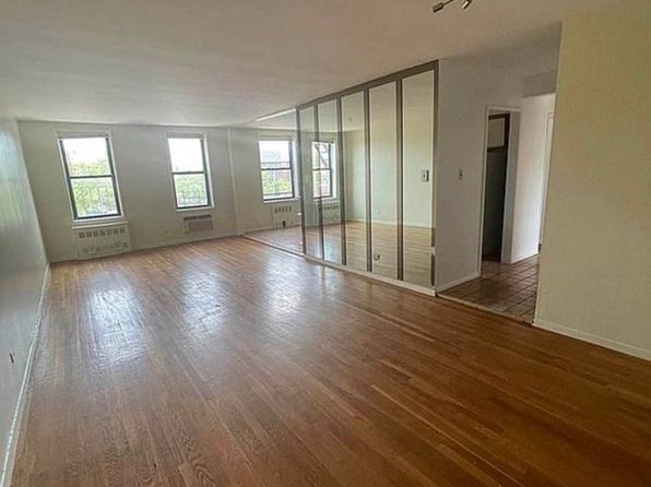 2922 Nostrand Ave APT 2