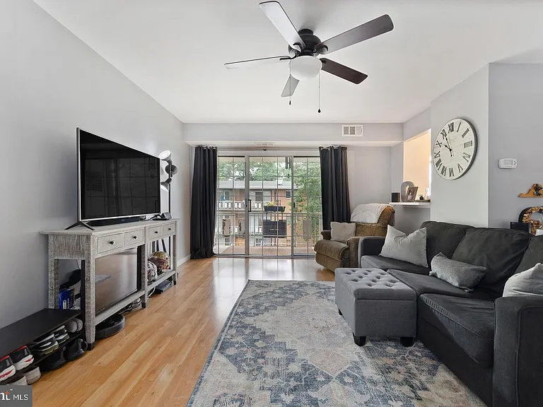5605 Franconia Rd #301 — Photo 4