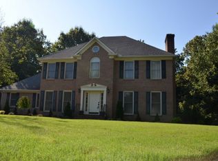 8 Ridgefield Pl, Jackson, TN 38305