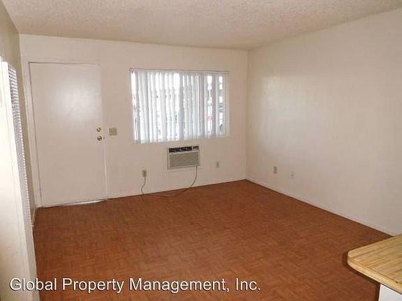5th image of 18462 Montezuma St APT 23