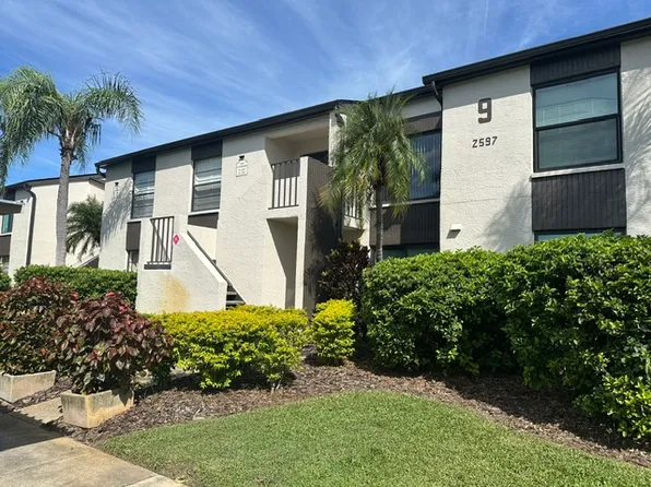 2597 Countryside Blvd, Clearwater, FL