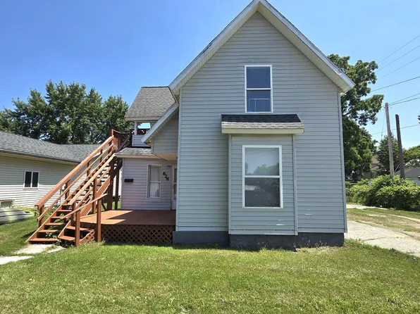 626 S Front St, Belding, MI 48809