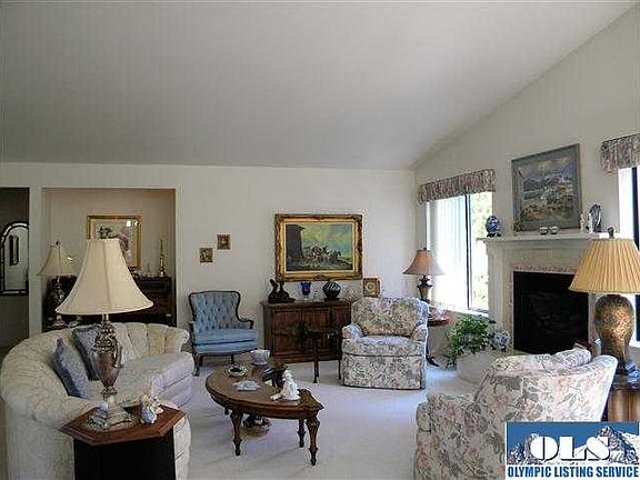 4th image of 160 San Juan Dr