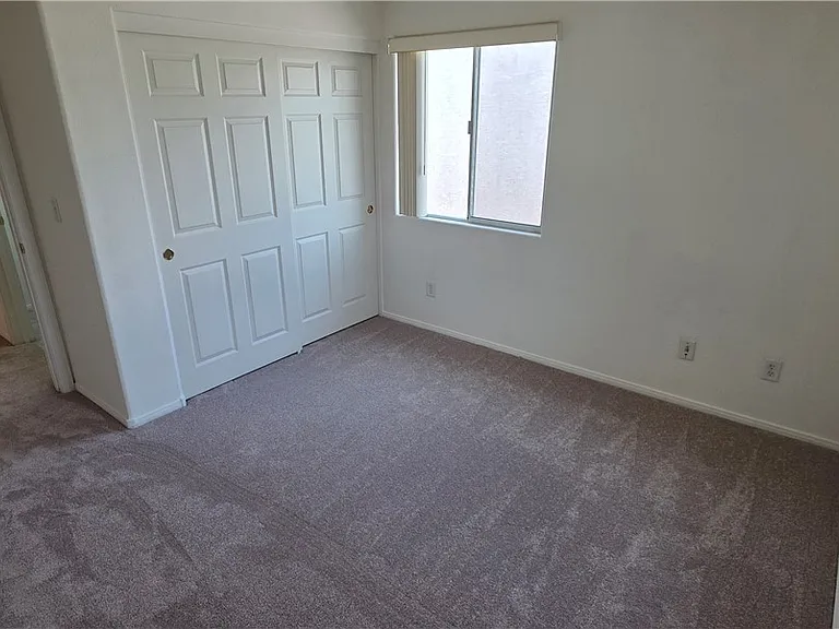3358 Hillside Garden Dr — Photo 20