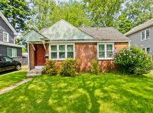 135 Prentice St, Springfield, MA 01104