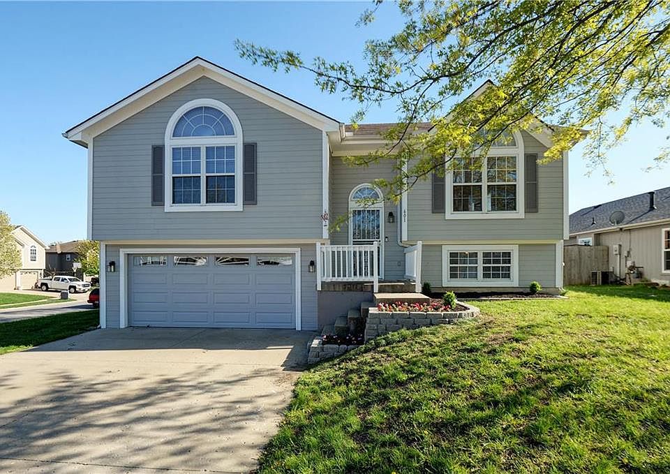 1st image of 601 Sunset Dr
