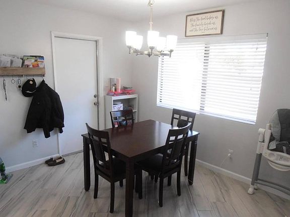 4th image of 3401 Flagstaff Way