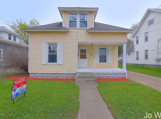 624 Harlan Ave NE, Grand Rapids, MI 49503