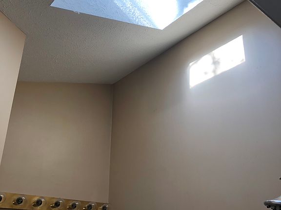 Skylight in master bedroom bathroom

More pics to come