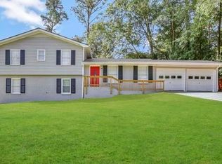 6002 Kingsbridge Rd, Tucker, GA 30084